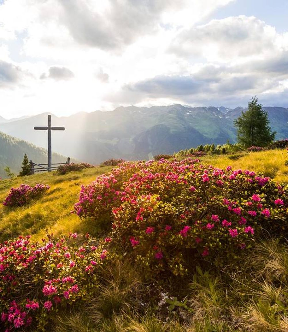 Gipfelkreuz im Gsiesertal wandern